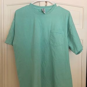 Comfort color t-shirt.